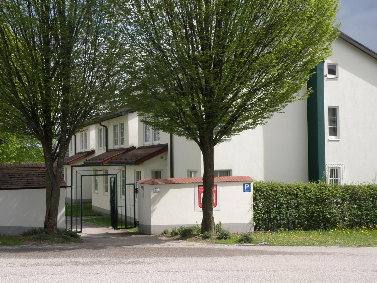 Hotel Sommerhaus Am Internats-Campus Bad Leonfelden Exteriör bild